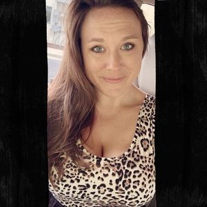 Meet your Posher, Casey